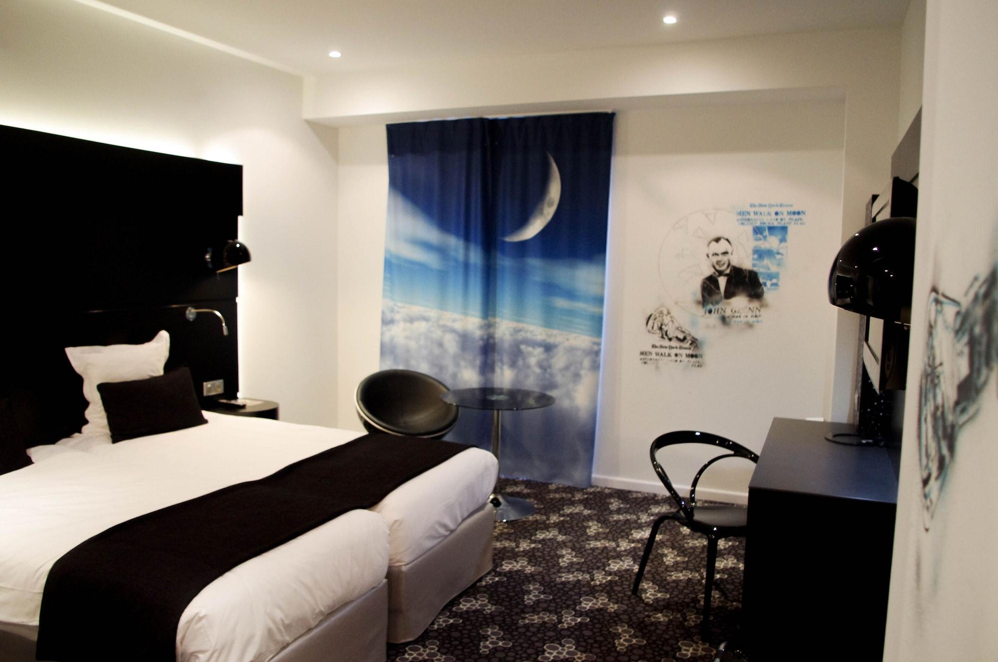 Kyriad Prestige Centre Gare Hotel 4*