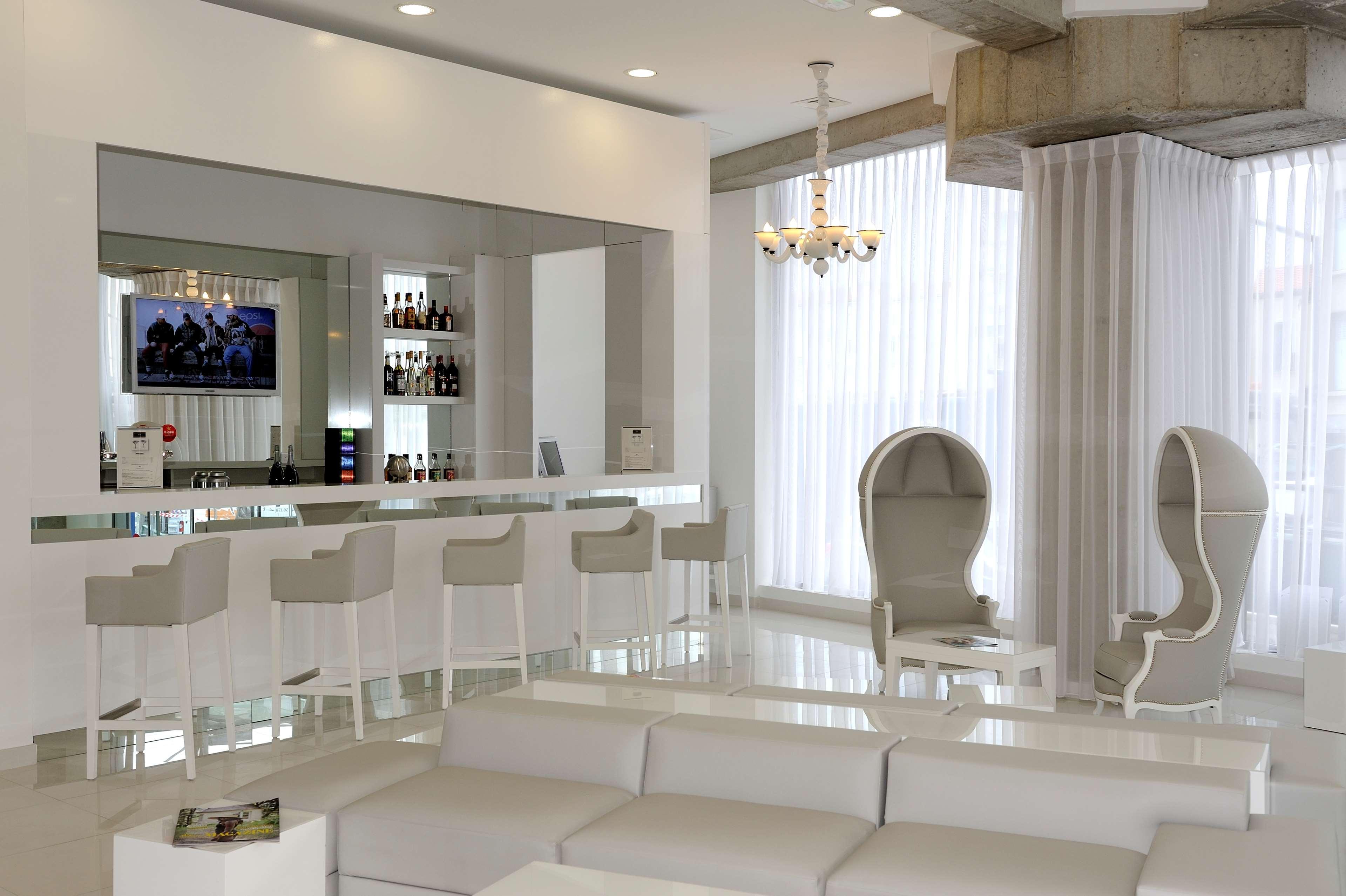 Hotel Kyriad Prestige Centre Gare Perpinhã